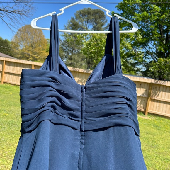 Azazie Dark Navy Chiffon Bridesmaid/Prom/Formal Dress Sleeveless Straps Size 16 - Picture 5 of 12